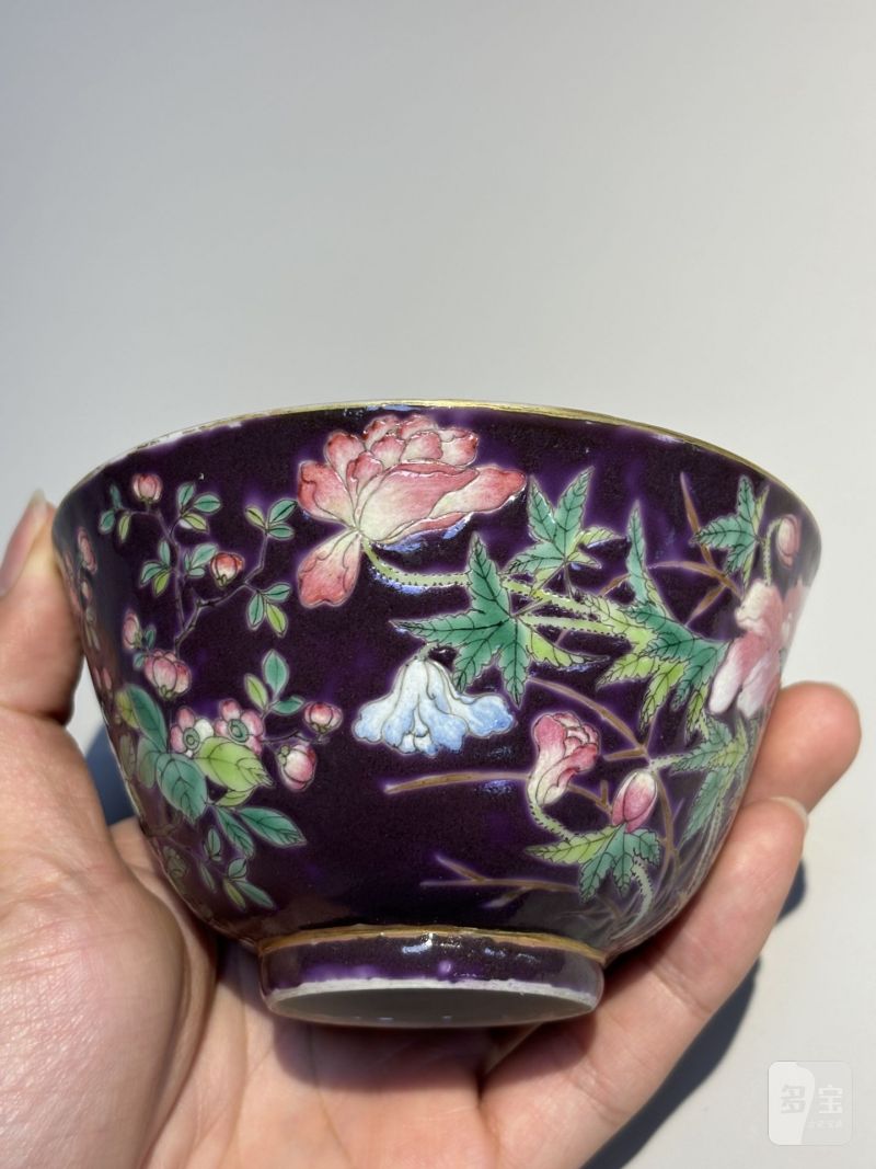    清光绪 藕荷地粉彩绣球芍药图茶碗 - 图6